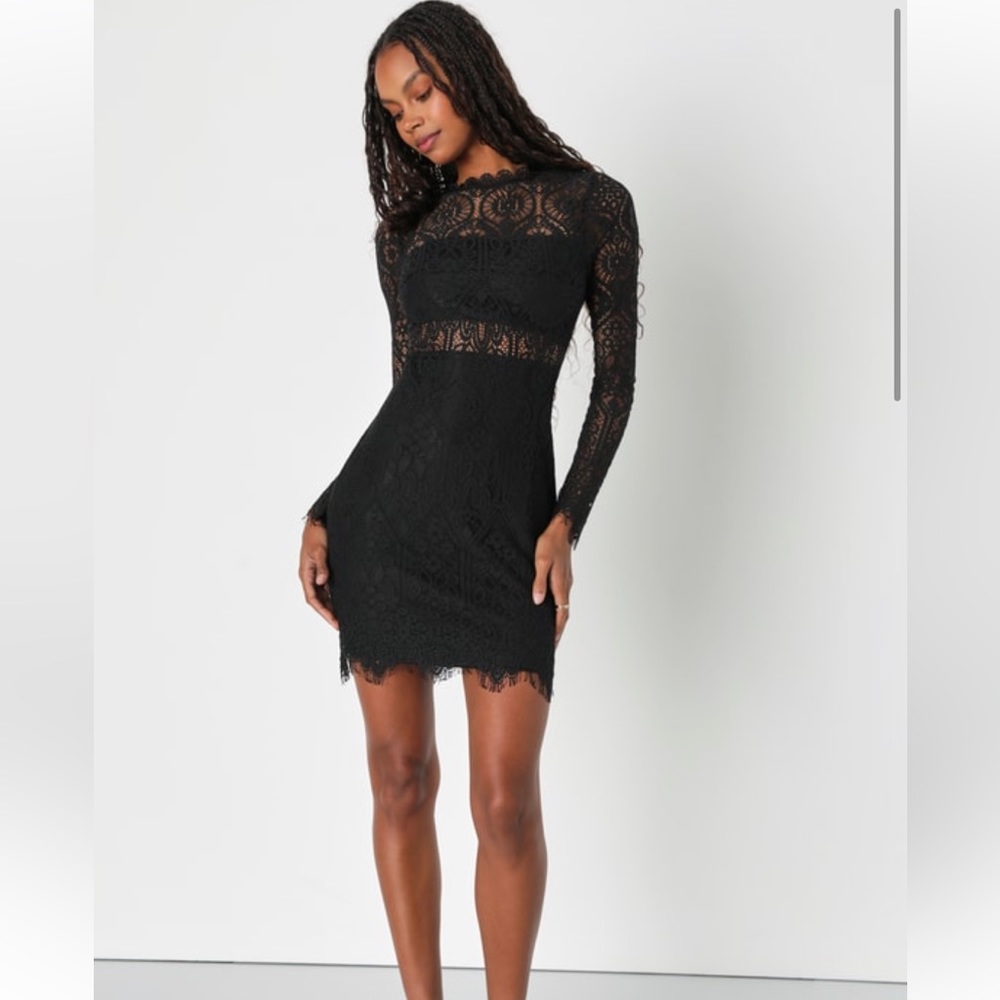 Lulu’s black lace mini dress